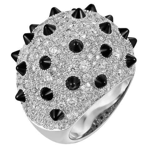 cartier baguette diamond ring|cartier clash unlimited rings.